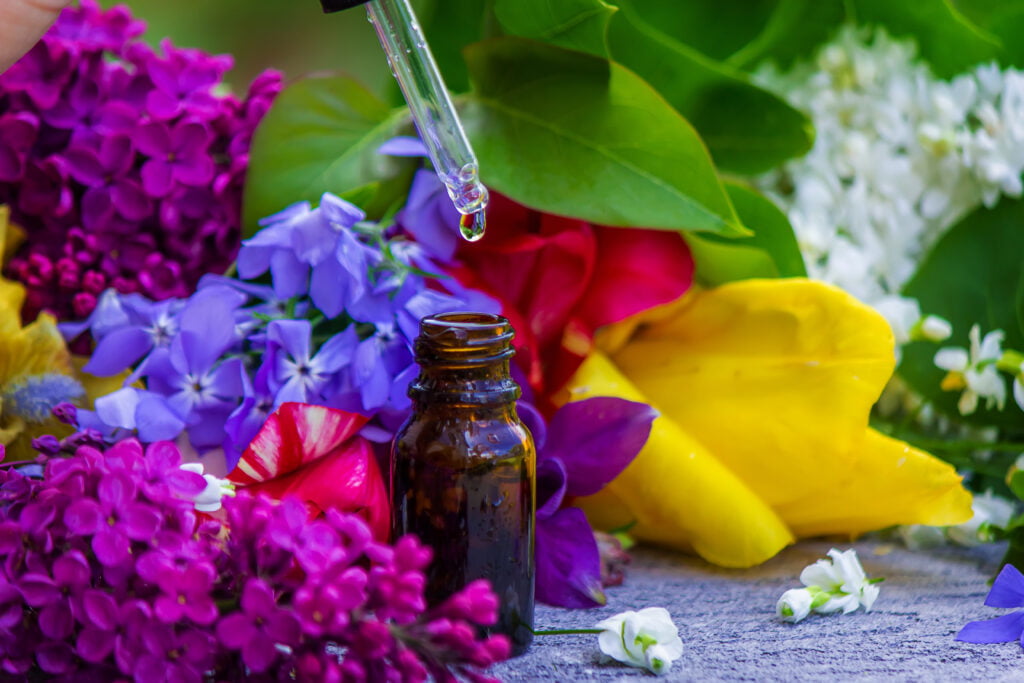 pratique holistique définition exemples breathwork respiration holotropique sarra saidi paris